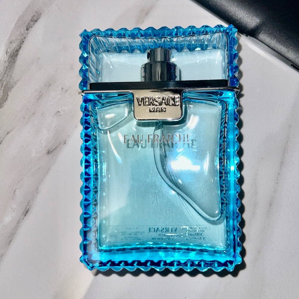 100% Authentic
Versace Eau Fraiche full size 3.4 oz
